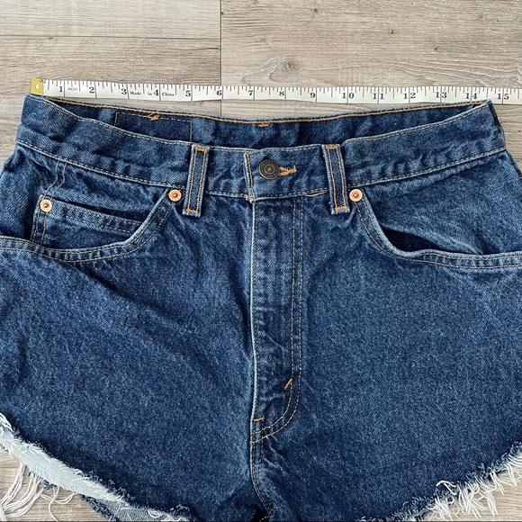 Levi’s Vintage 1990’s Orange Tab 619 Cut Off Denim Shorts - Picture 5 of 6